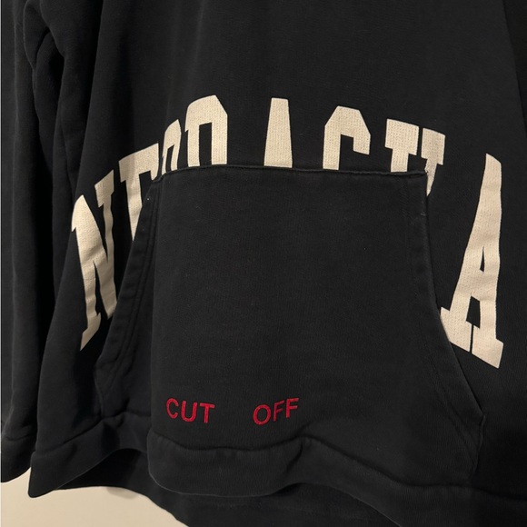Off-White Virgil Abloh Cut Off Series Hoodie - Picture 3 of 11
